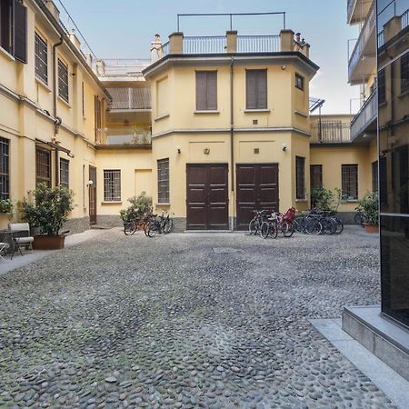 Super Modern And Design Apartment, A Due Passi Dai Navigli ミラノ エクステリア 写真